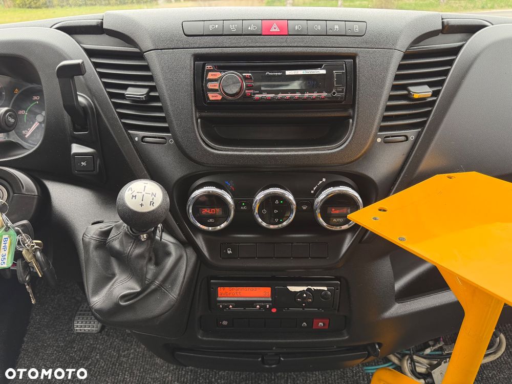 Iveco Rosero First - 25