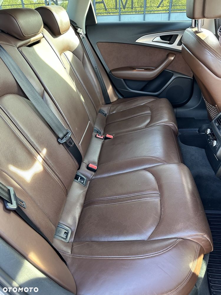 Audi A6 Avant - 10