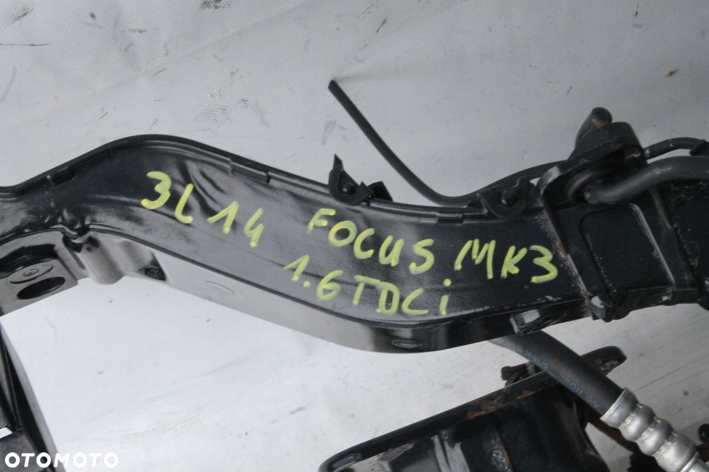 PAS PRZEDNI WZMOCNIENIE CHŁODNICE BELKA FORD FOCUS MK3 2010R- 1.6 TDCI - 13