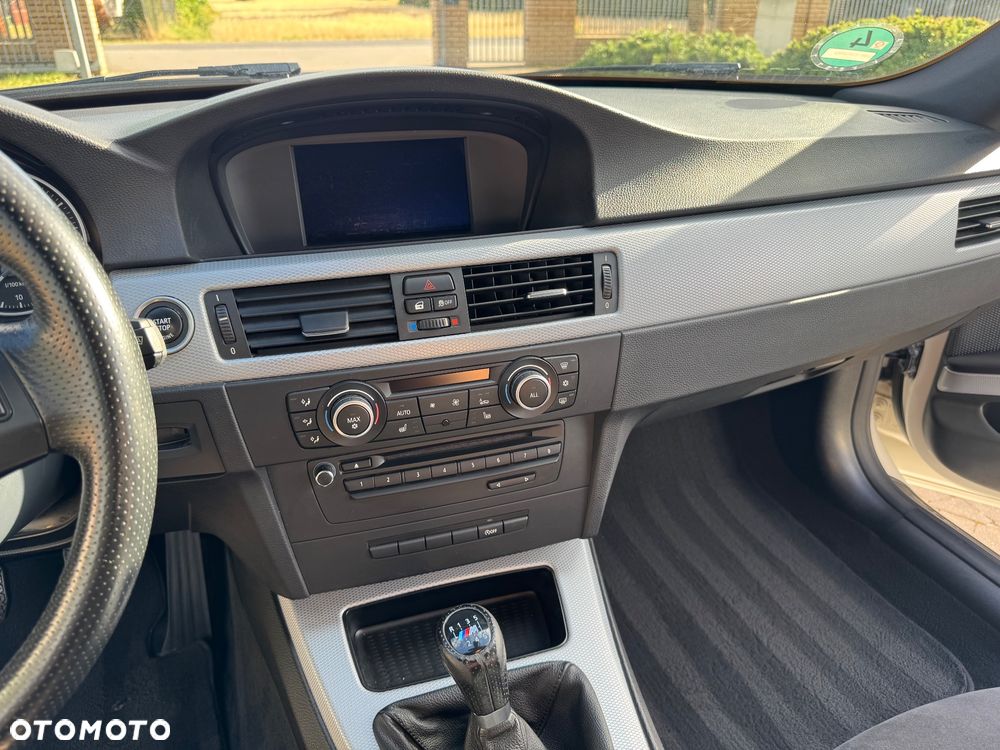 BMW Seria 3 320d M Sport EU6 - 20