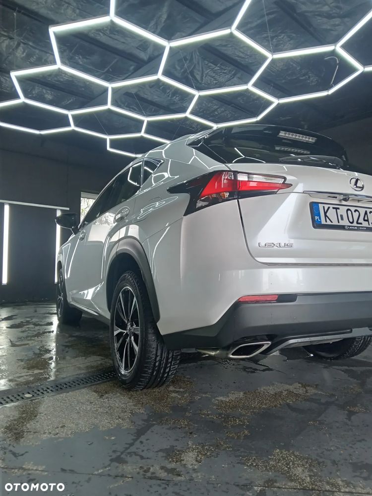 Lexus NX 200t Prestige AWD - 12