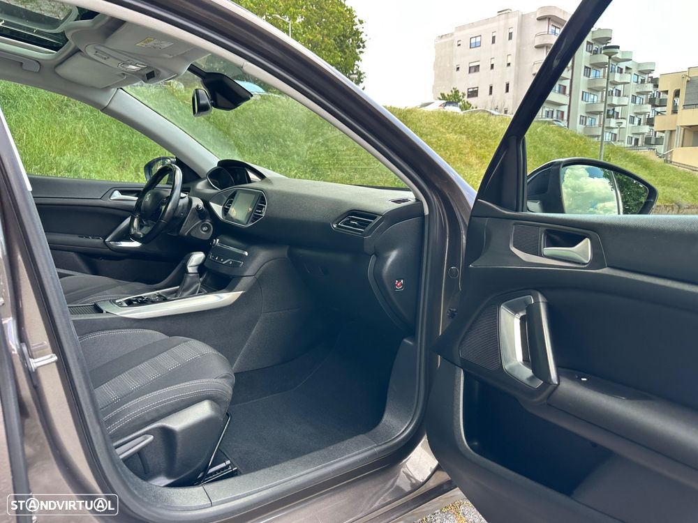 Peugeot 308 BlueHDi FAP 120 EAT6 Stop & Start Allure - 30
