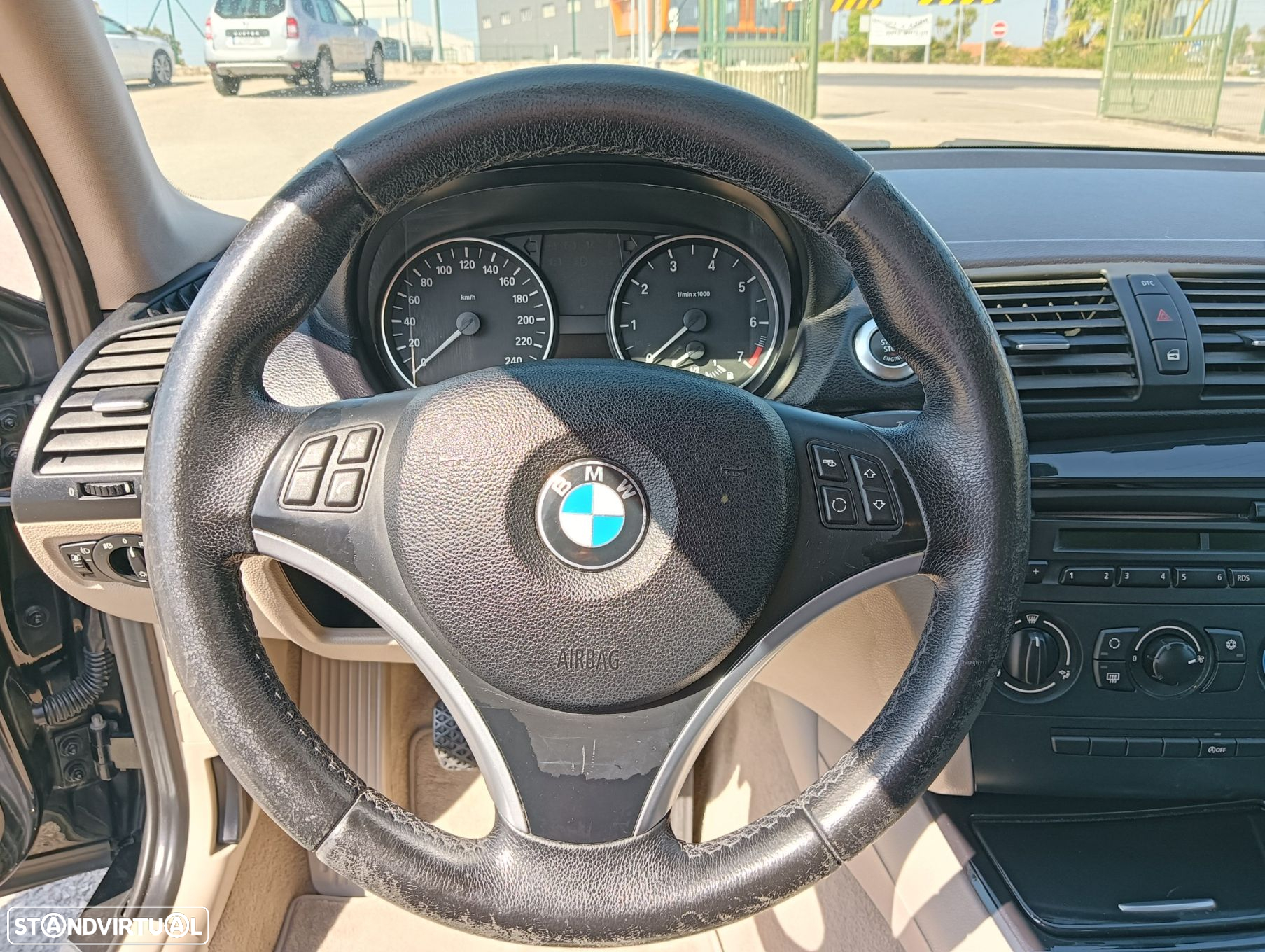 BMW 116 i - 10