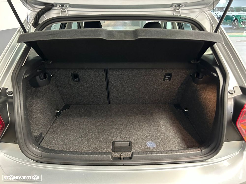 VW Polo 1.0 Confortline - 14