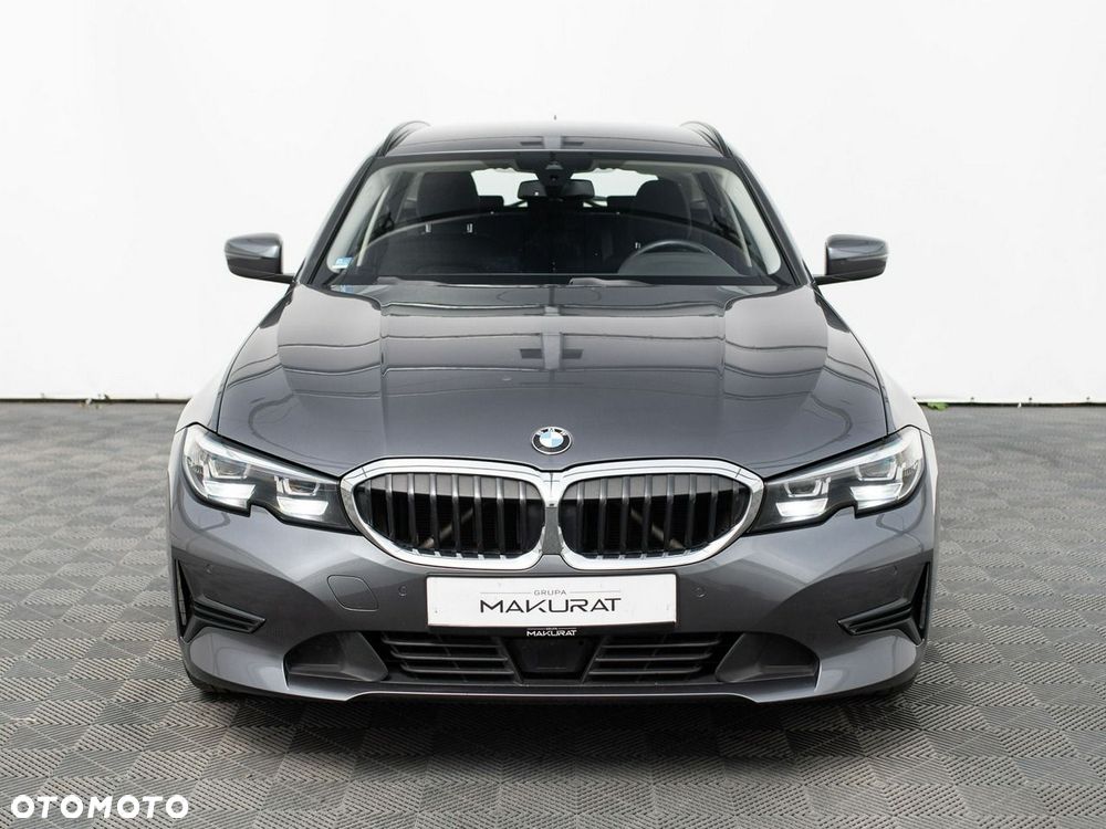 BMW Seria 3 318i - 7