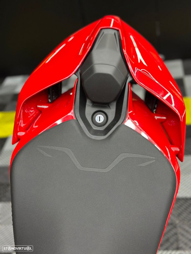 Ducati Streetfighter Street Fighter V4 - 15