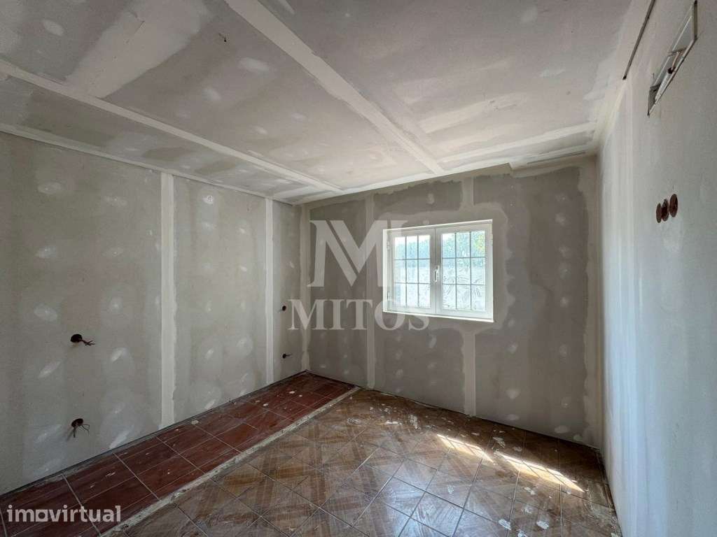 Moradia T2+1 renovada - Deocriste - Grande imagem: 2/11