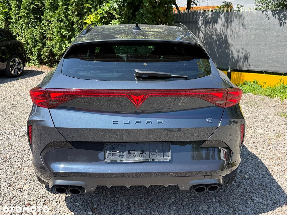 Cupra Formentor 2.0 TSI 4Drive Tribe Edition VZ DSG - 3