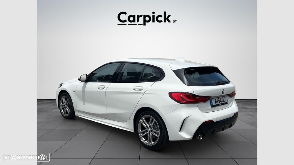 BMW 118 i Pack Desportivo M Auto - 4
