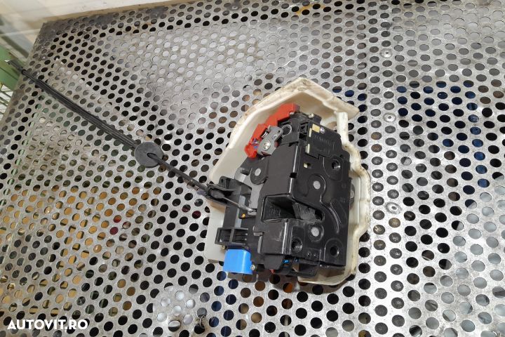 Broasca usa fata dreapta 3D2837016J 3D2837016J Volkswagen VW Golf 6 [ - 2