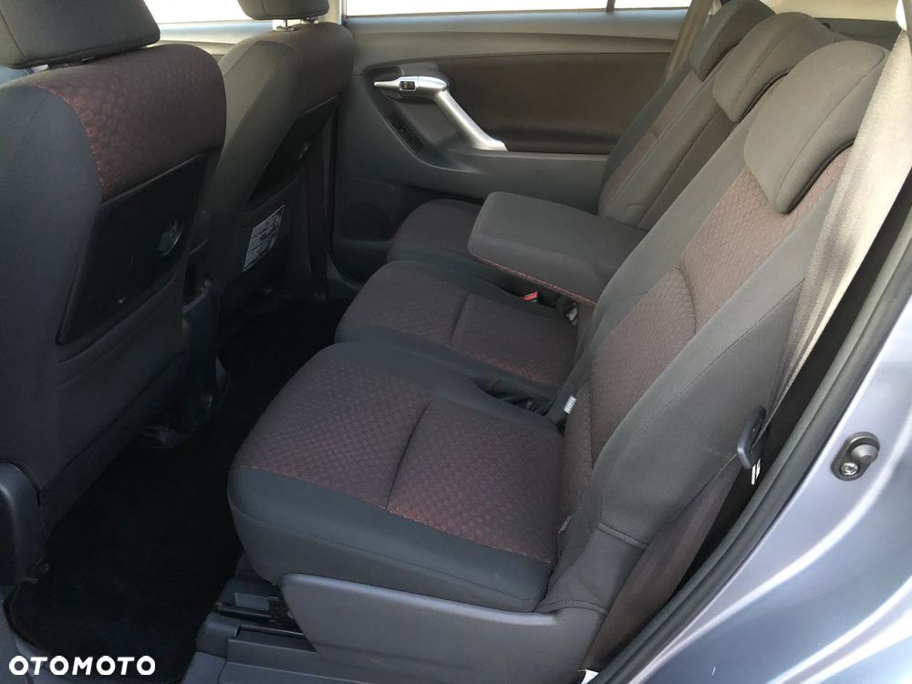 Toyota Verso 1.8 5-Sitzer Life - 31