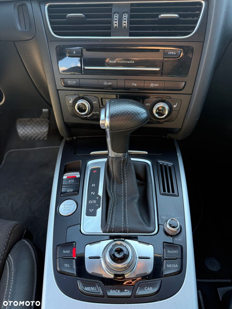 Audi A4 Avant 2.0 TDI DPF quattro S tronic S line Sportpaket - 28