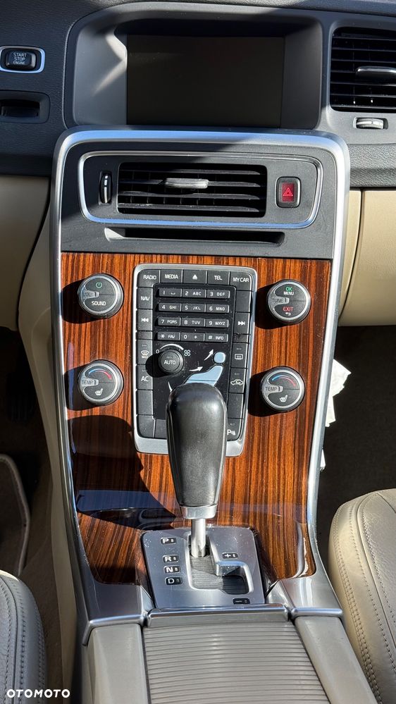 Volvo S60 - 3
