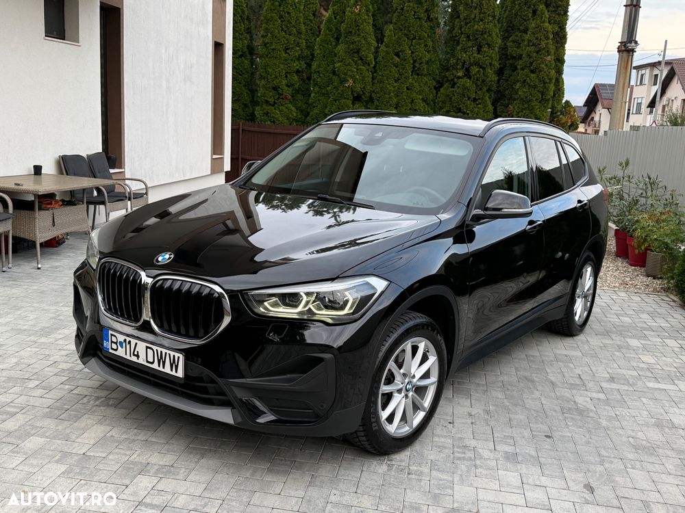 BMW X1 sDrive18i AT - 8