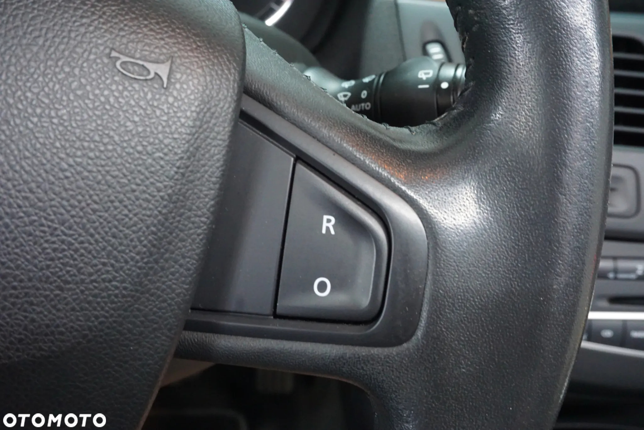 Renault Laguna 2.0 16V Turbo Initiale - 34