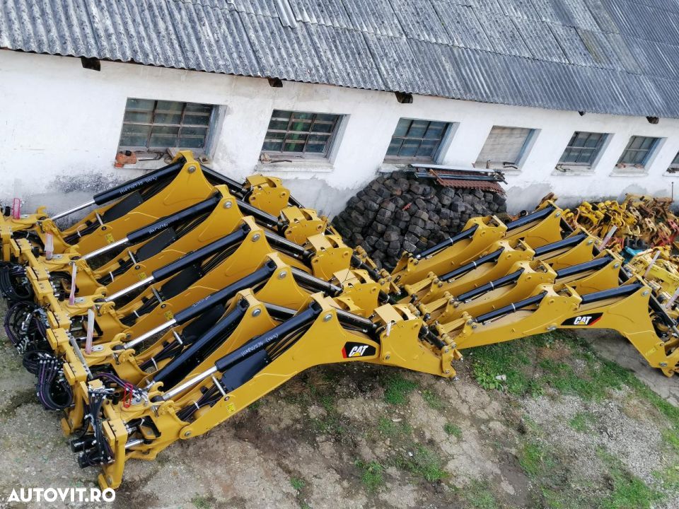 Brat buldoexcavator CAT 428 - 1