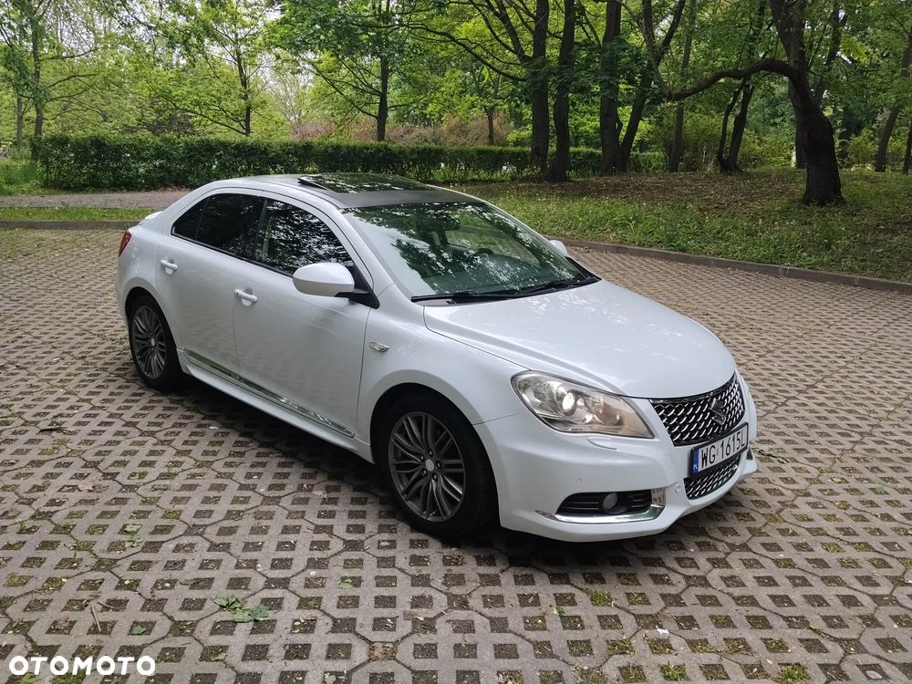 Suzuki Kizashi - 16
