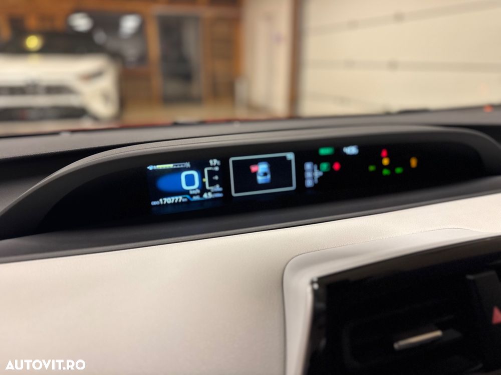 Toyota Prius HSD Sol Plus - 21