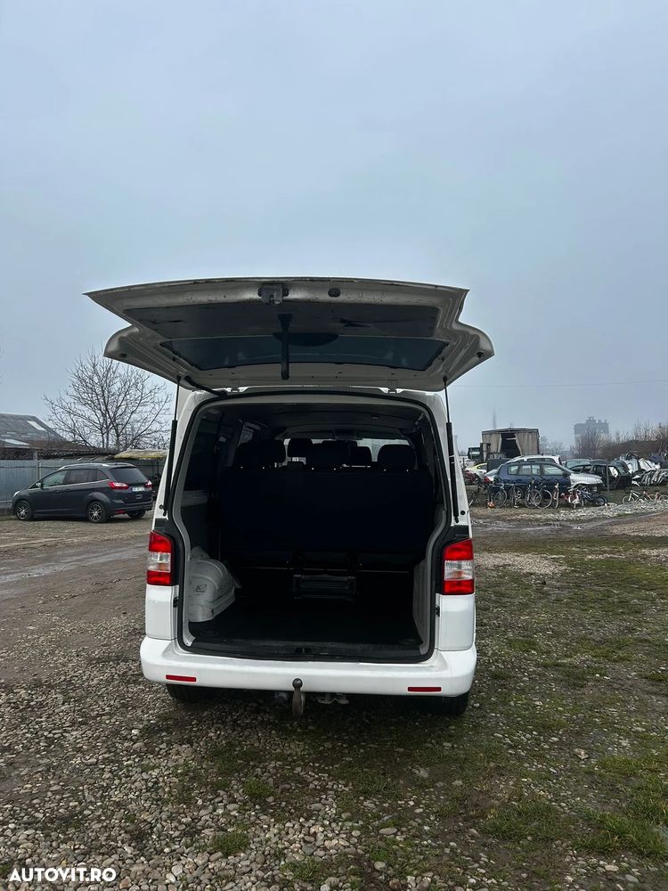 Volkswagen Transporter - 9