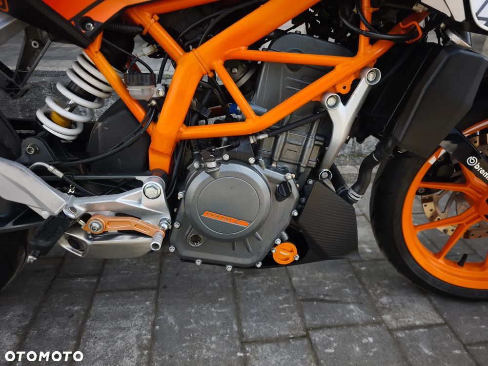 KTM Duke - 10