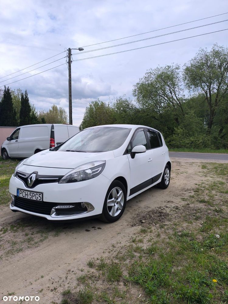 Renault Scenic - 1