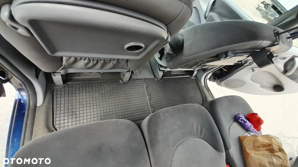 Citroën Xsara Picasso 2.0 16V Exclusive - 11