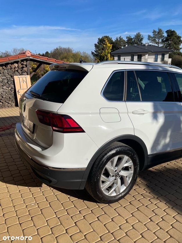 Volkswagen Tiguan 2.0 TSI 4Mot Life DSG - 10