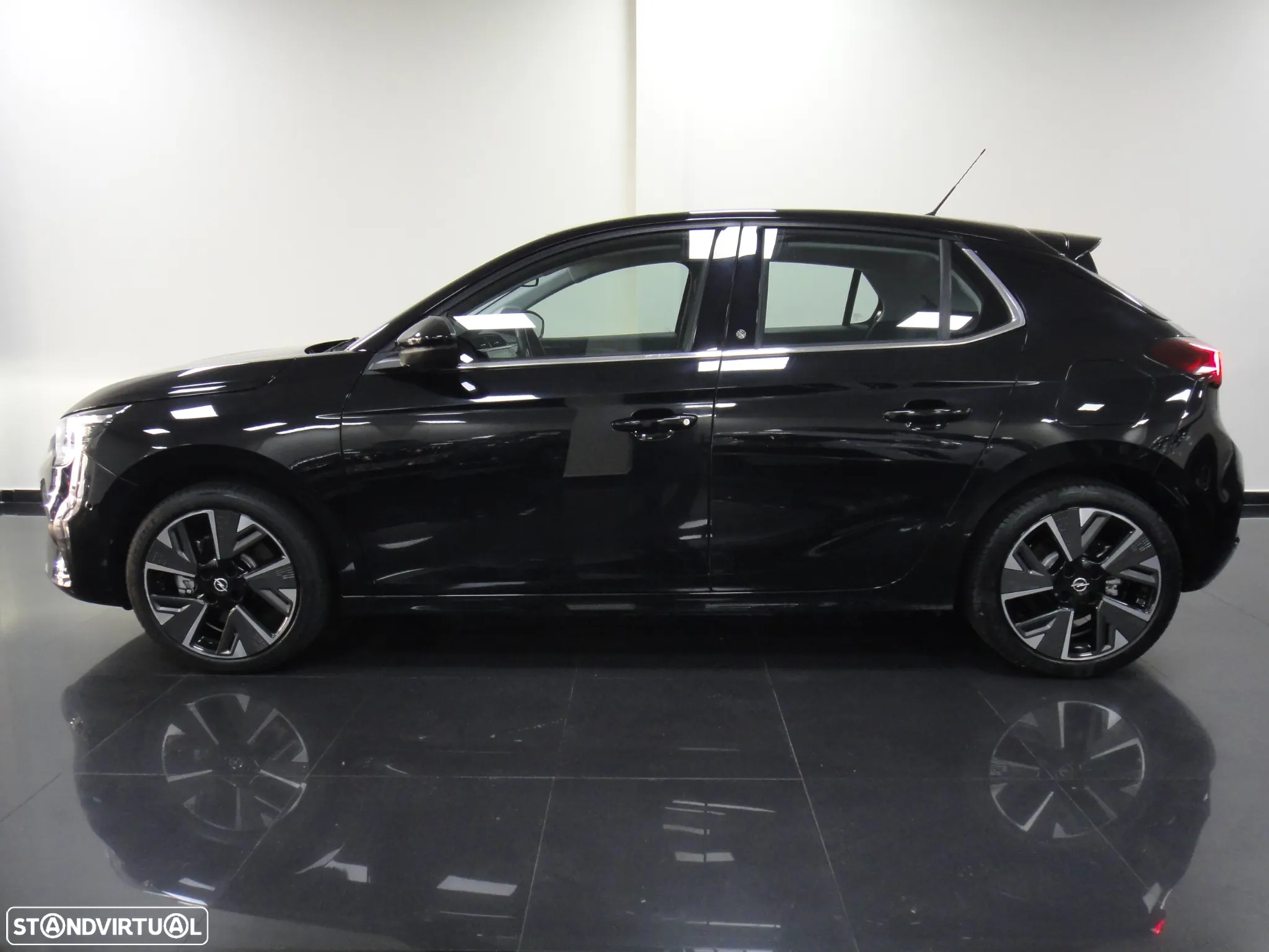 Opel Corsa-e Elegance - 4