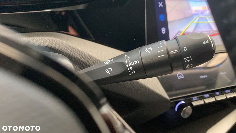 Peugeot 308 1.5 BlueHDi Allure S&S EAT8 - 24