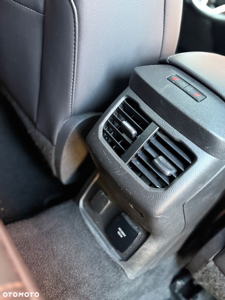 Ford Mondeo Turnier 2.0 TDCi Start-Stopp Titanium - 21