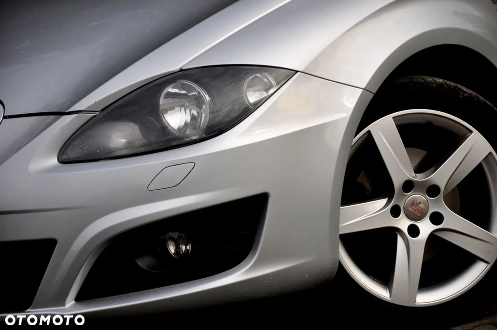 Seat Leon 2.0 TDI DPF Style Copa - 8