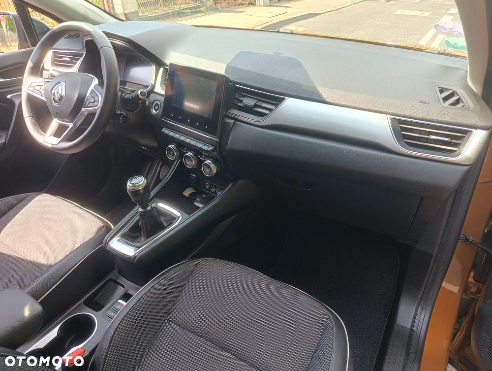 Renault Captur TCe Mild Hybrid 140 GPF TECHNO - 6