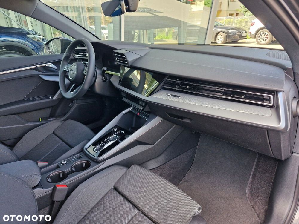 Audi A3 Sportback - 10