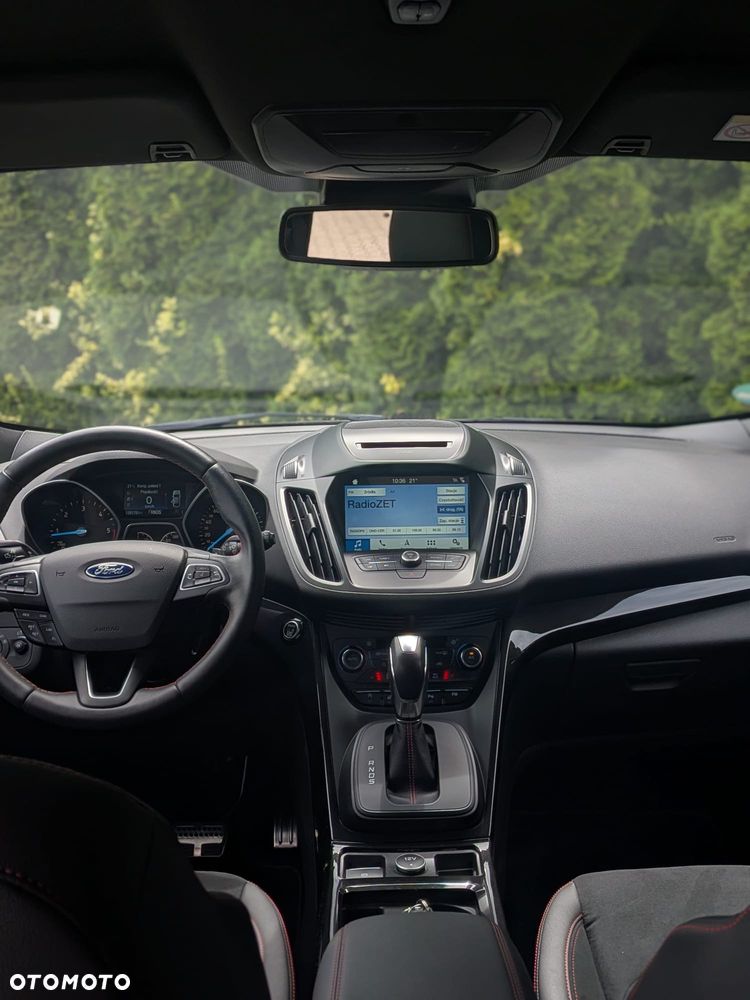 Ford Kuga 2.0 EcoBlue 4x4 ST-LINE - 16