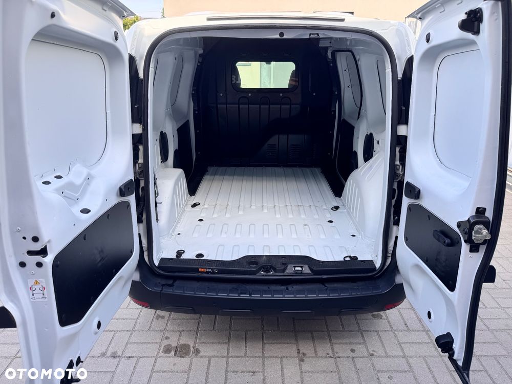 Renault Express - 16