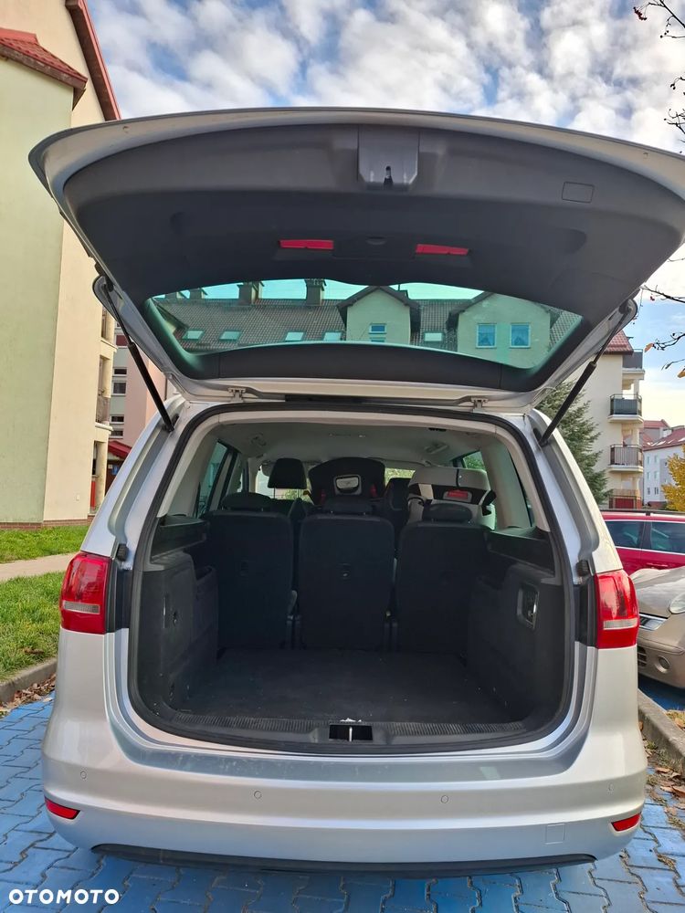 Volkswagen Sharan 2.0 TDI Comfortline - 8