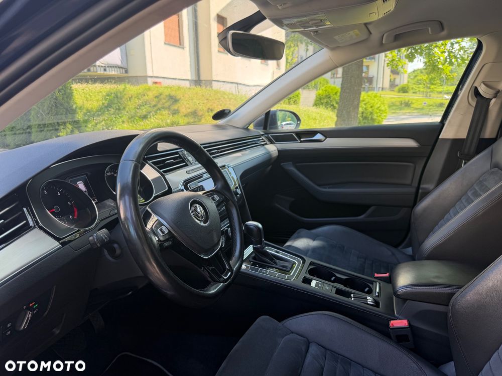 Volkswagen Passat - 26