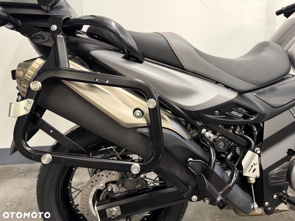 Suzuki V-STROM - 36