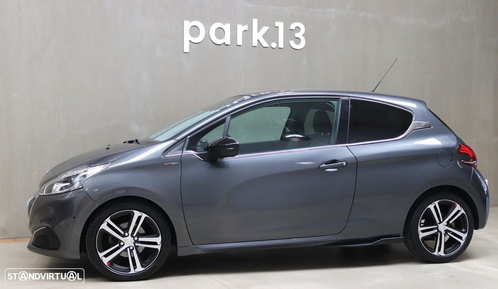 Peugeot 208 1.2 PureTech GT Line - 41