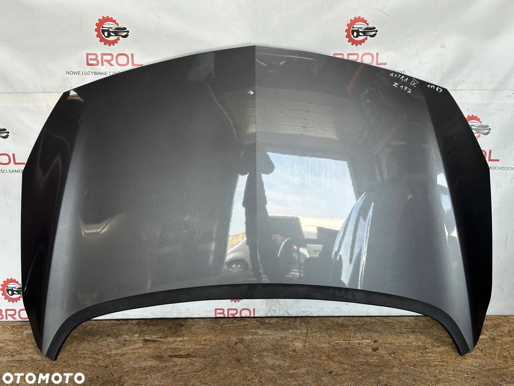 MASKA OPEL ASTRA IV  Z177 - 1
