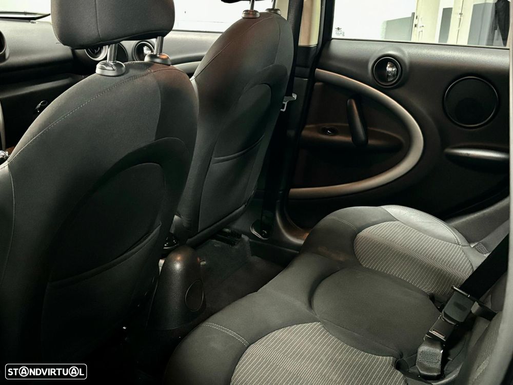 MINI Countryman One - 11