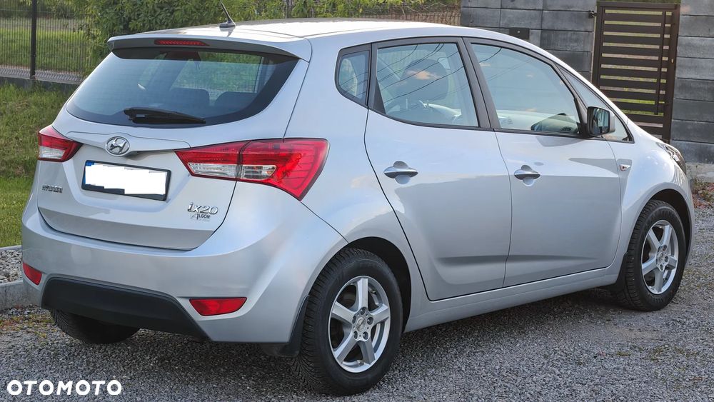 Hyundai ix20 1.6 Trend - 4