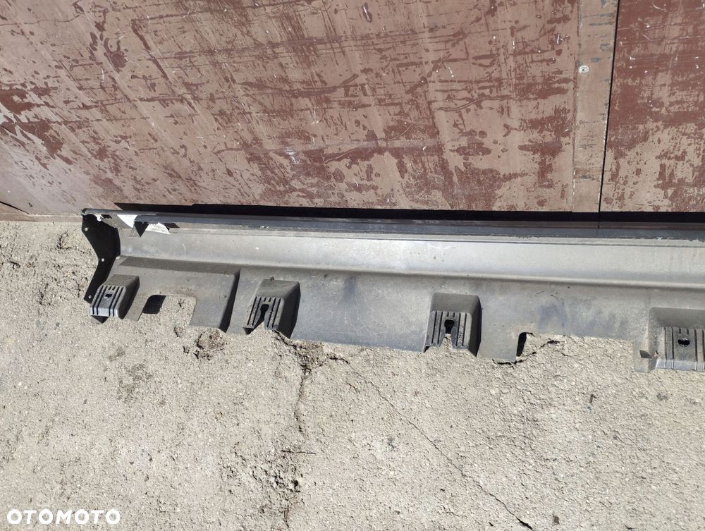 próg prawy listwa nakładka mercedes gle w167 amg a1676982301 - 8