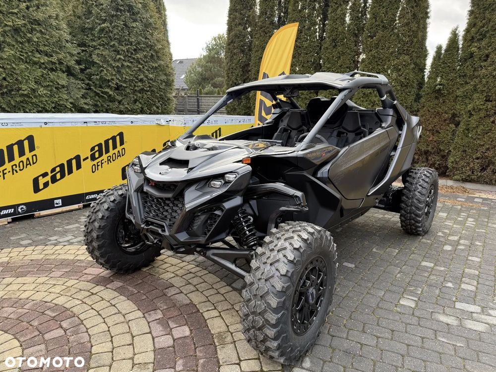 Can-Am Maverick - 6