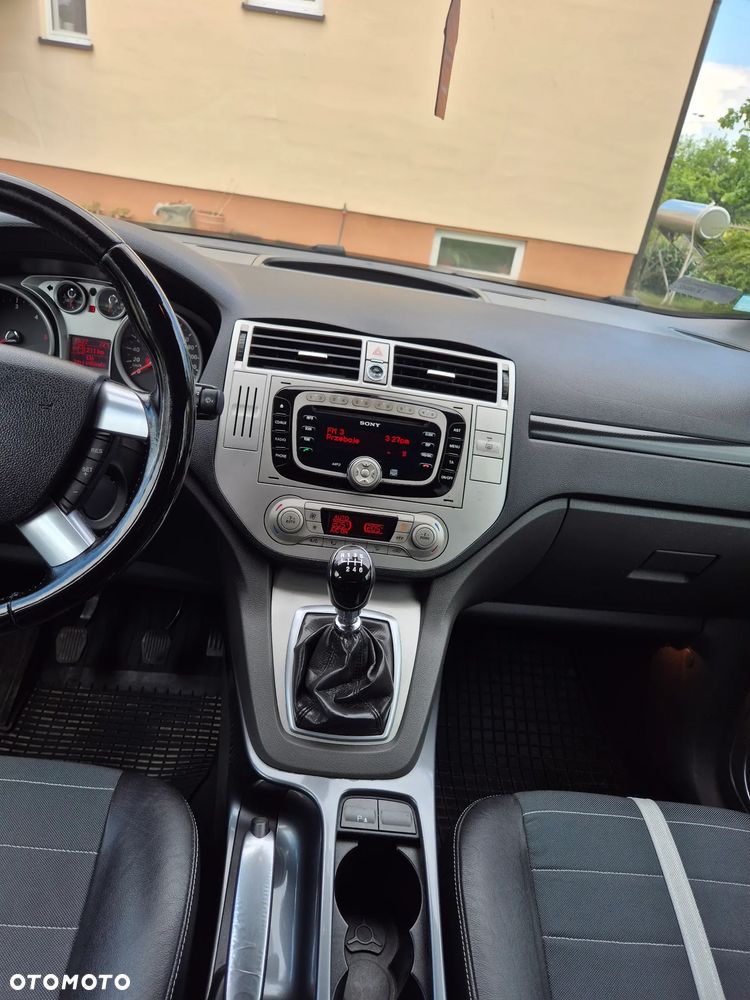 Ford Kuga 2.0 TDCi 4x4 Titanium - 7