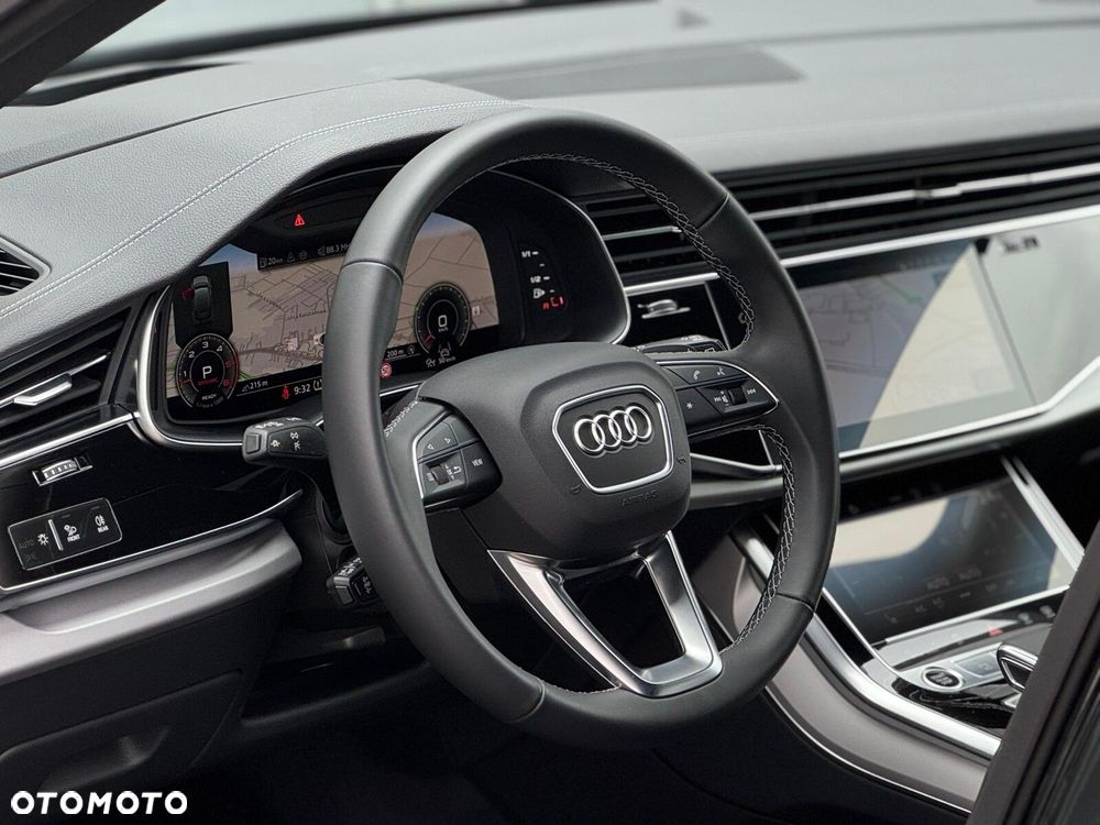 Audi Q7 - 11
