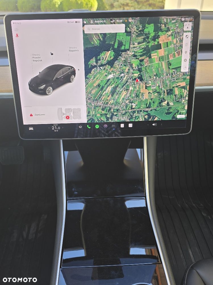 Tesla Model 3 - 14