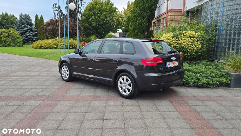 Audi A3 Sportback - 37