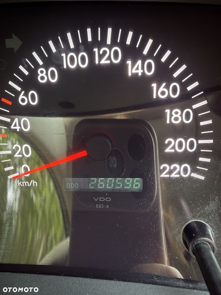 Toyota Corolla - 4