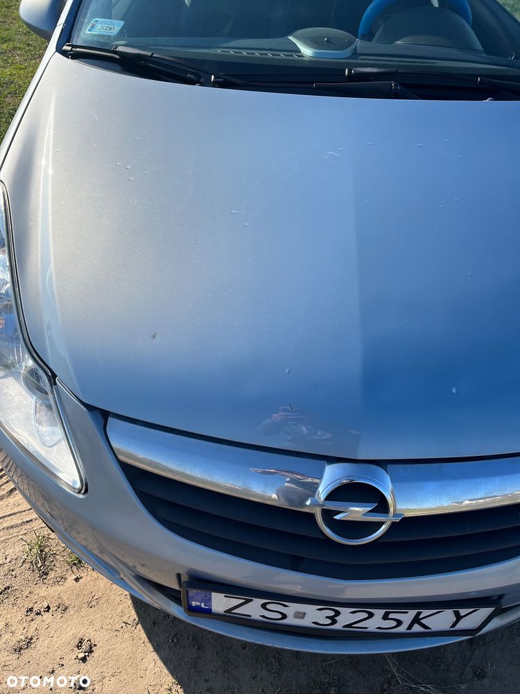 Opel Corsa 1.4 16V Enjoy - 11